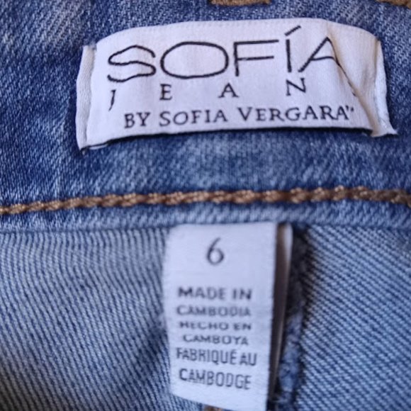 Sofia by Sofia Vergara boyfriend jeans - Picture 4 of 6